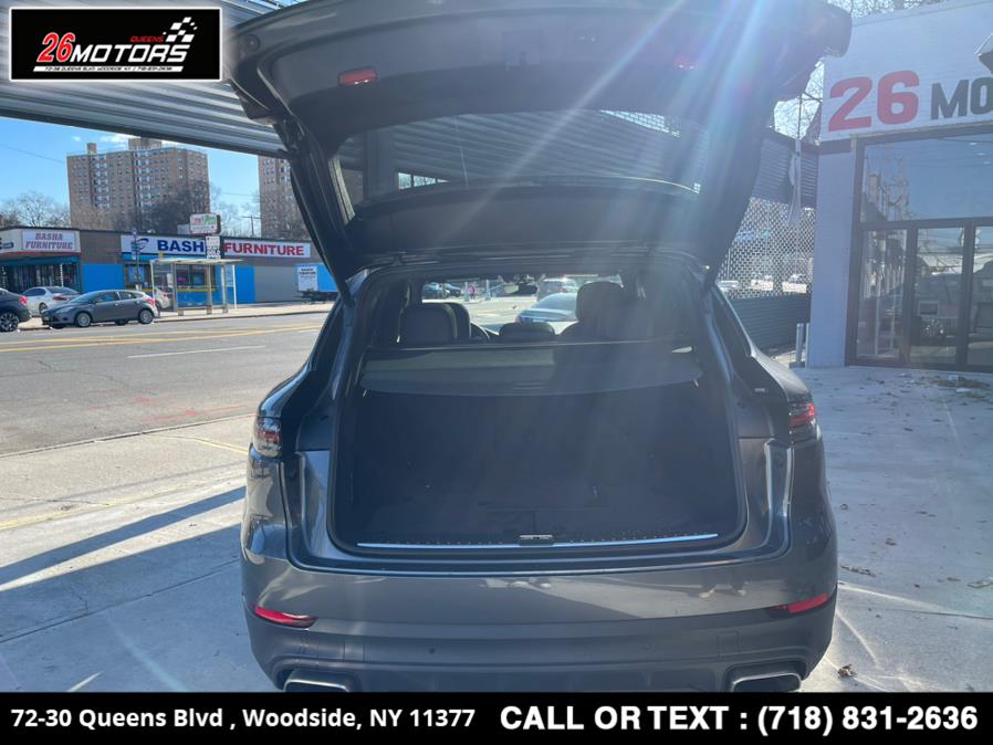 2019 Porsche Cayenne AWD, available for sale in Woodside, New York | 26 Motors Queens. Woodside, New York 2019 Porsche Cayenne AWD, available for sale in Woodside, New York | 26 Motors Queens. Woodside, New York