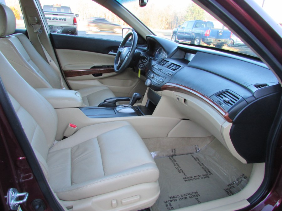 2011 Honda Accord Sdn 4dr V6 Auto EX-L, available for sale in East Windsor, Connecticut | United Auto Sales of E Windsor, Inc. East Windsor, Connecticut 2011 Honda Accord Sdn 4dr V6 Auto EX-L, available for sale in East Windsor, Connecticut | United Auto Sales of E Windsor, Inc. East Windsor, Connecticut