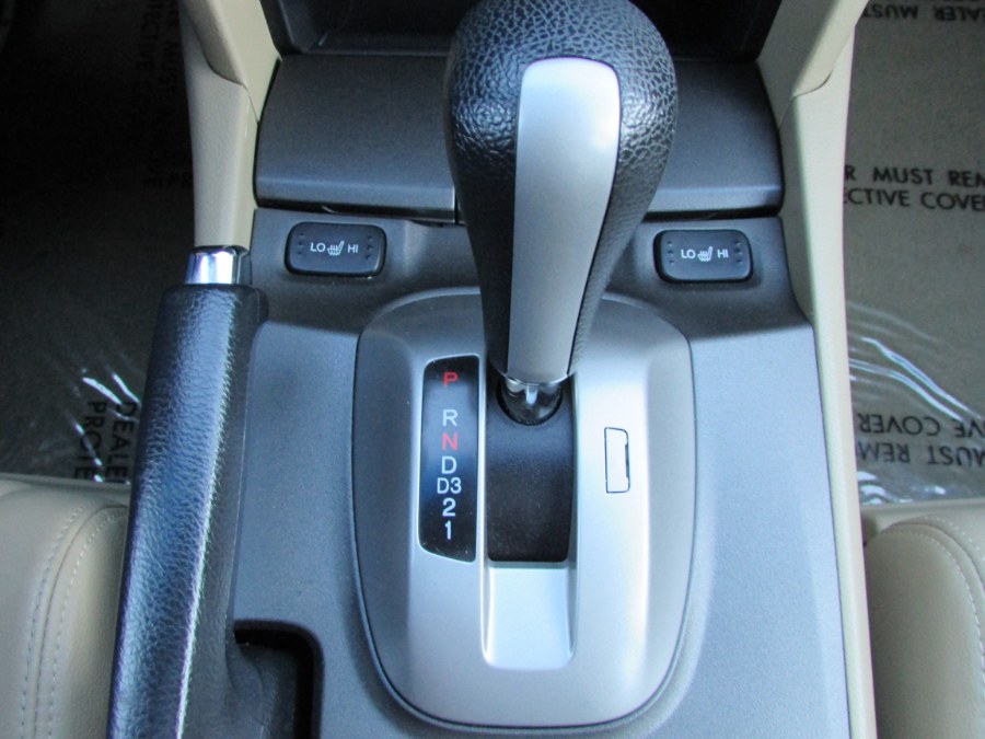 2011 Honda Accord Sdn 4dr V6 Auto EX-L, available for sale in East Windsor, Connecticut | United Auto Sales of E Windsor, Inc. East Windsor, Connecticut 2011 Honda Accord Sdn 4dr V6 Auto EX-L, available for sale in East Windsor, Connecticut | United Auto Sales of E Windsor, Inc. East Windsor, Connecticut