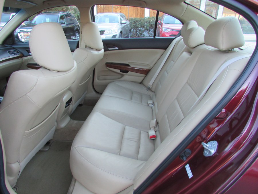 2011 Honda Accord Sdn 4dr V6 Auto EX-L, available for sale in East Windsor, Connecticut | United Auto Sales of E Windsor, Inc. East Windsor, Connecticut 2011 Honda Accord Sdn 4dr V6 Auto EX-L, available for sale in East Windsor, Connecticut | United Auto Sales of E Windsor, Inc. East Windsor, Connecticut