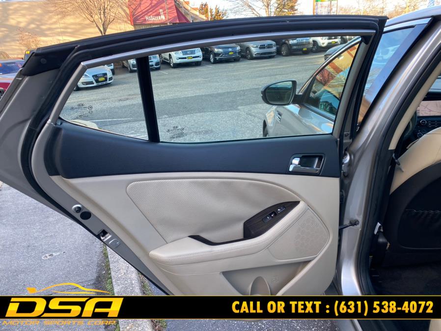 2011 Kia Optima 4dr Sdn 2.0T Auto EX, available for sale in Commack, New York | DSA Motor Sports Corp. Commack, New York 2011 Kia Optima 4dr Sdn 2.0T Auto EX, available for sale in Commack, New York | DSA Motor Sports Corp. Commack, New York