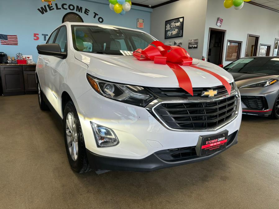 2020 Chevrolet Equinox FWD 4dr LS w/1LS, available for sale in Inwood, New York | 5 Towns Drive. Inwood, New York 2020 Chevrolet Equinox FWD 4dr LS w/1LS, available for sale in Inwood, New York | 5 Towns Drive. Inwood, New York