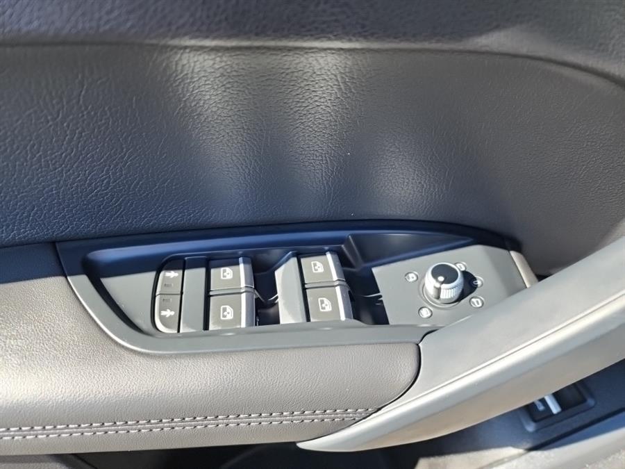 2020 Audi Q5 Premium Plus 45 TFSI quattro, available for sale in Islip, New York | L.I. Auto Gallery. Islip, New York 2020 Audi Q5 Premium Plus 45 TFSI quattro, available for sale in Islip, New York | L.I. Auto Gallery. Islip, New York