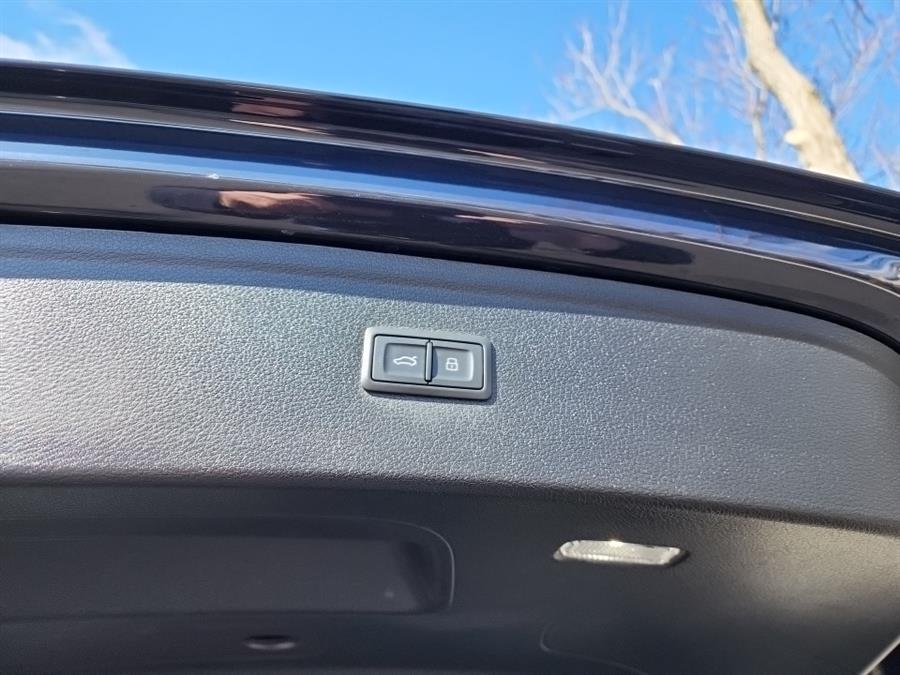 2020 Audi Q5 Premium Plus 45 TFSI quattro, available for sale in Islip, New York | L.I. Auto Gallery. Islip, New York 2020 Audi Q5 Premium Plus 45 TFSI quattro, available for sale in Islip, New York | L.I. Auto Gallery. Islip, New York