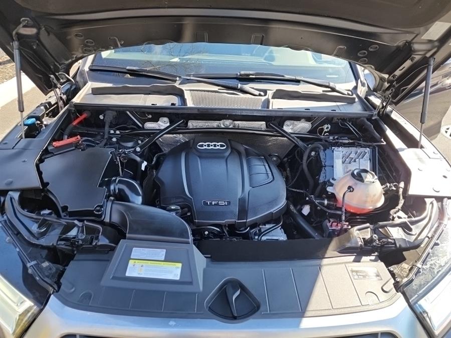 2020 Audi Q5 Premium Plus 45 TFSI quattro, available for sale in Islip, New York | L.I. Auto Gallery. Islip, New York 2020 Audi Q5 Premium Plus 45 TFSI quattro, available for sale in Islip, New York | L.I. Auto Gallery. Islip, New York
