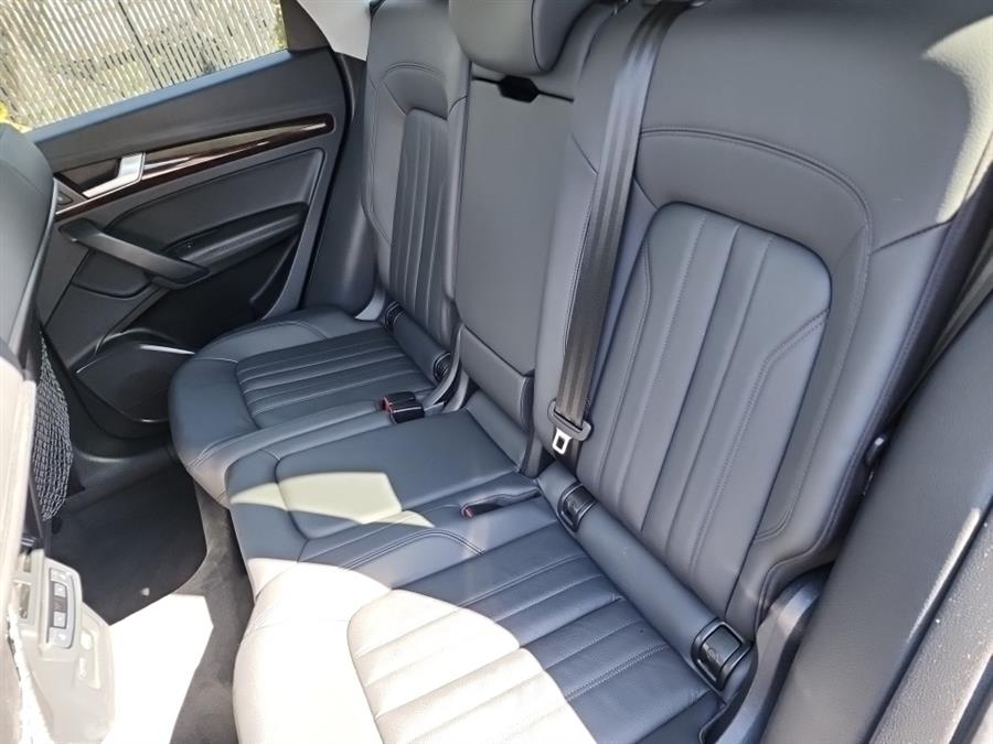 2020 Audi Q5 Premium Plus 45 TFSI quattro, available for sale in Islip, New York | L.I. Auto Gallery. Islip, New York 2020 Audi Q5 Premium Plus 45 TFSI quattro, available for sale in Islip, New York | L.I. Auto Gallery. Islip, New York