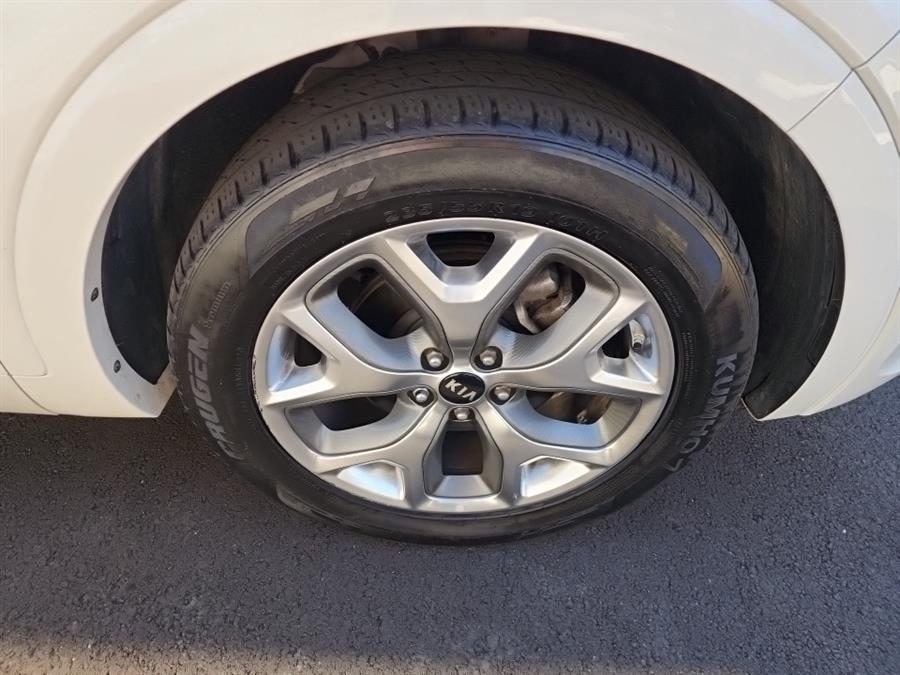 2020 Kia Sorento SX V6 AWD, available for sale in Islip, New York | L.I. Auto Gallery. Islip, New York 2020 Kia Sorento SX V6 AWD, available for sale in Islip, New York | L.I. Auto Gallery. Islip, New York