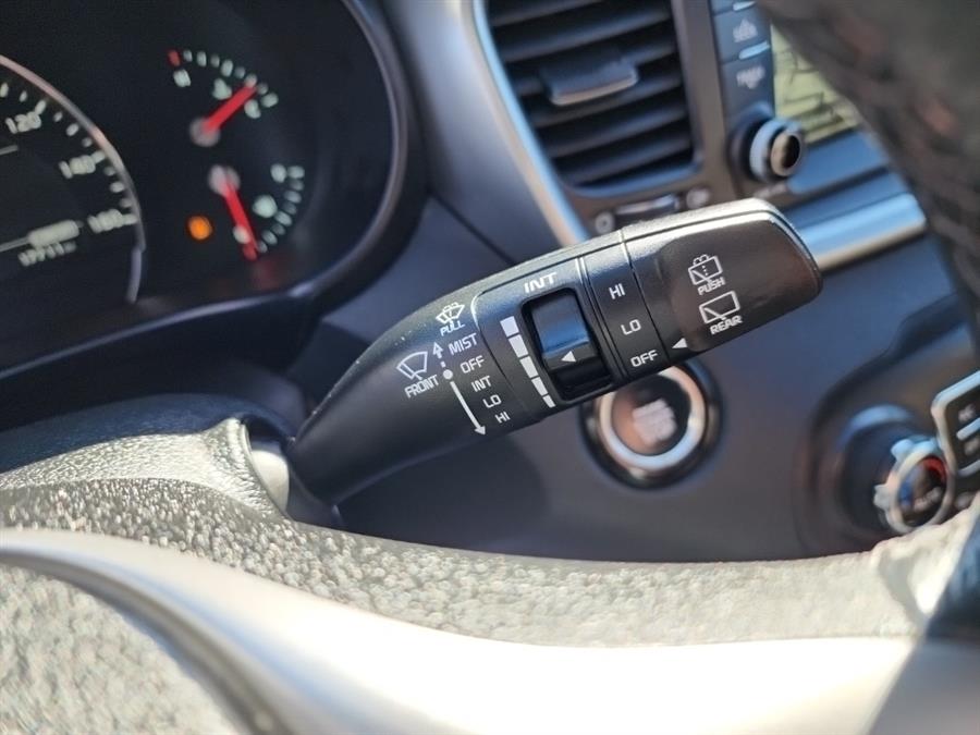 2020 Kia Sorento SX V6 AWD, available for sale in Islip, New York | L.I. Auto Gallery. Islip, New York 2020 Kia Sorento SX V6 AWD, available for sale in Islip, New York | L.I. Auto Gallery. Islip, New York