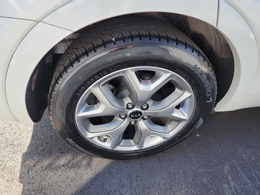 2020 Kia Sorento SX V6 AWD, available for sale in Islip, New York | L.I. Auto Gallery. Islip, New York 2020 Kia Sorento SX V6 AWD, available for sale in Islip, New York | L.I. Auto Gallery. Islip, New York