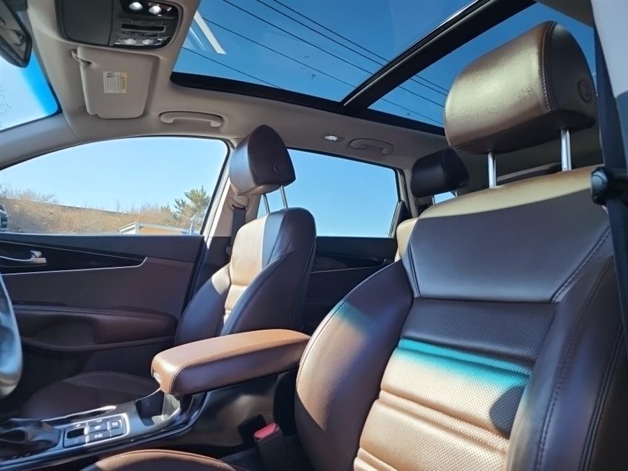 2020 Kia Sorento SX V6 AWD, available for sale in Islip, New York | L.I. Auto Gallery. Islip, New York 2020 Kia Sorento SX V6 AWD, available for sale in Islip, New York | L.I. Auto Gallery. Islip, New York