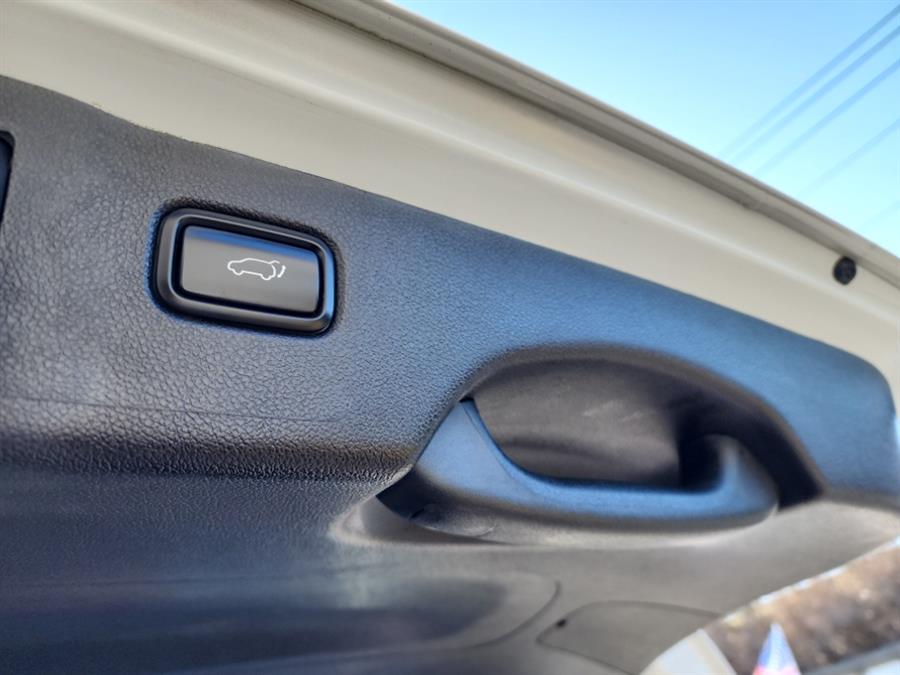 2020 Kia Sorento SX V6 AWD, available for sale in Islip, New York | L.I. Auto Gallery. Islip, New York 2020 Kia Sorento SX V6 AWD, available for sale in Islip, New York | L.I. Auto Gallery. Islip, New York