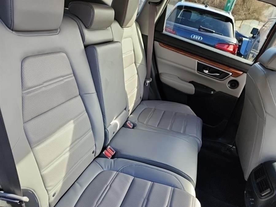 2020 Honda CR-V EX-L AWD, available for sale in Islip, New York | L.I. Auto Gallery. Islip, New York 2020 Honda CR-V EX-L AWD, available for sale in Islip, New York | L.I. Auto Gallery. Islip, New York