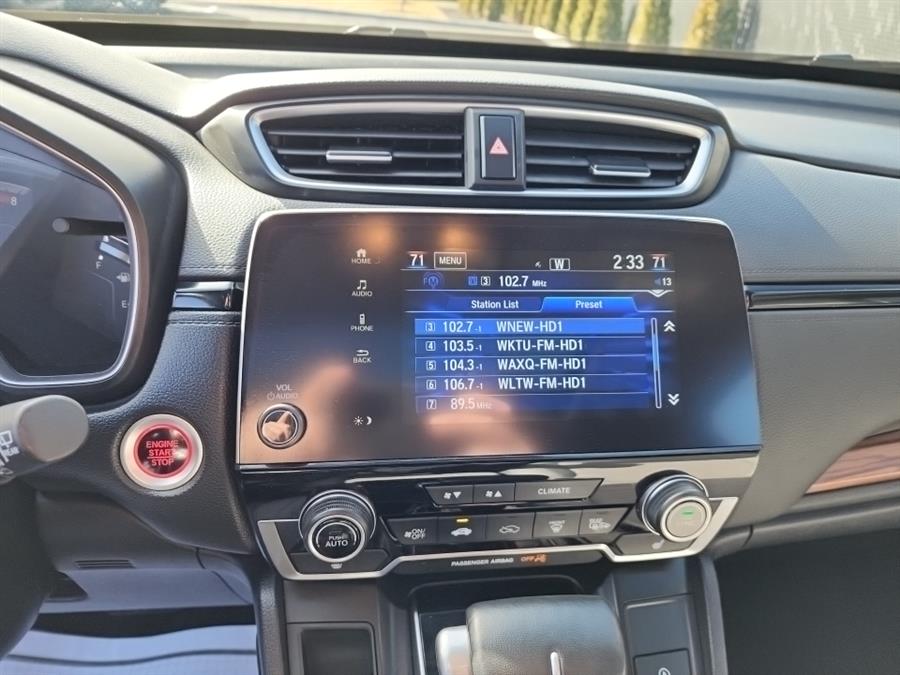 2020 Honda CR-V EX-L AWD, available for sale in Islip, New York | L.I. Auto Gallery. Islip, New York 2020 Honda CR-V EX-L AWD, available for sale in Islip, New York | L.I. Auto Gallery. Islip, New York