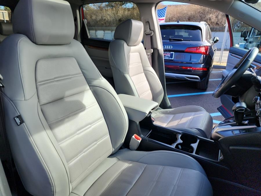 2020 Honda CR-V EX-L AWD, available for sale in Islip, New York | L.I. Auto Gallery. Islip, New York 2020 Honda CR-V EX-L AWD, available for sale in Islip, New York | L.I. Auto Gallery. Islip, New York