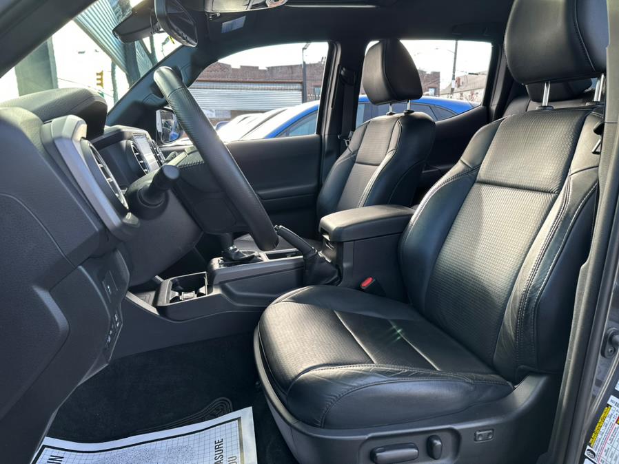 2021 Toyota Tacoma 4WD TRD Sport Double Cab 6'' Bed V6 AT (Natl), available for sale in Hollis, New York | Jamaica 26 Motors. Hollis, New York 2021 Toyota Tacoma 4WD TRD Sport Double Cab 6'' Bed V6 AT (Natl), available for sale in Hollis, New York | Jamaica 26 Motors. Hollis, New York