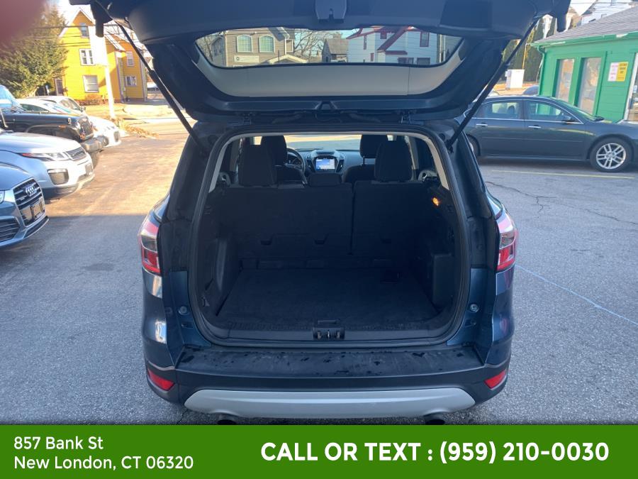 2018 Ford Escape SE 4WD, available for sale in New London, Connecticut | McAvoy Inc dba Town Hill Auto. New London, Connecticut 2018 Ford Escape SE 4WD, available for sale in New London, Connecticut | McAvoy Inc dba Town Hill Auto. New London, Connecticut