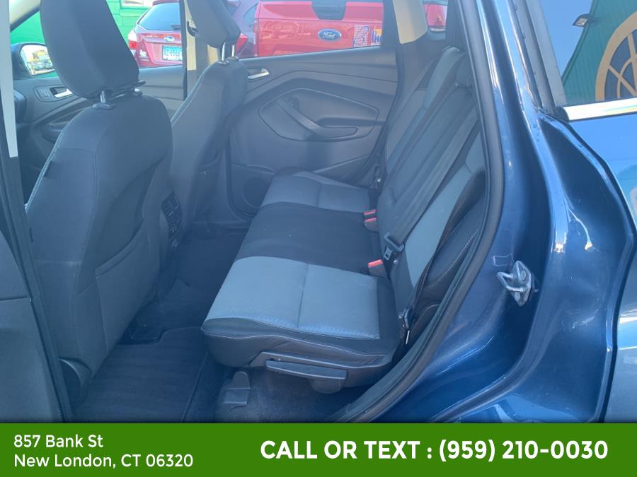 2018 Ford Escape SE 4WD, available for sale in New London, Connecticut | McAvoy Inc dba Town Hill Auto. New London, Connecticut 2018 Ford Escape SE 4WD, available for sale in New London, Connecticut | McAvoy Inc dba Town Hill Auto. New London, Connecticut