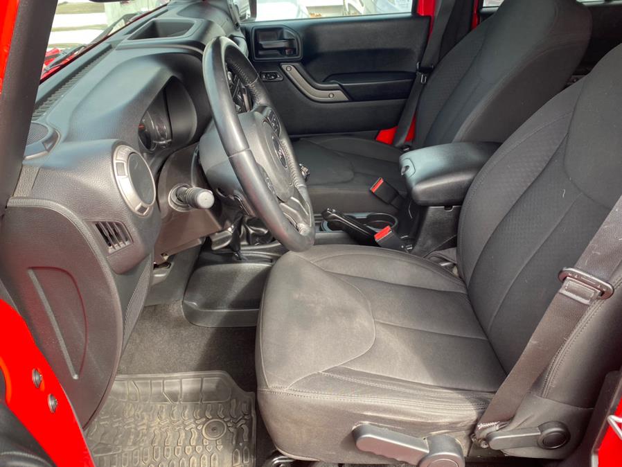 2016 Jeep Wrangler Unlimited 4WD 4dr Sport, available for sale in Canton, Connecticut | Lava Motors 2 Inc. Canton, Connecticut 2016 Jeep Wrangler Unlimited 4WD 4dr Sport, available for sale in Canton, Connecticut | Lava Motors 2 Inc. Canton, Connecticut