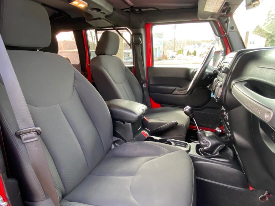 2016 Jeep Wrangler Unlimited 4WD 4dr Sport, available for sale in Canton, Connecticut | Lava Motors 2 Inc. Canton, Connecticut 2016 Jeep Wrangler Unlimited 4WD 4dr Sport, available for sale in Canton, Connecticut | Lava Motors 2 Inc. Canton, Connecticut