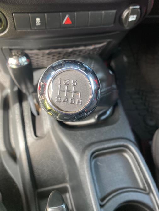 2016 Jeep Wrangler Unlimited 4WD 4dr Sport, available for sale in Canton, Connecticut | Lava Motors 2 Inc. Canton, Connecticut 2016 Jeep Wrangler Unlimited 4WD 4dr Sport, available for sale in Canton, Connecticut | Lava Motors 2 Inc. Canton, Connecticut