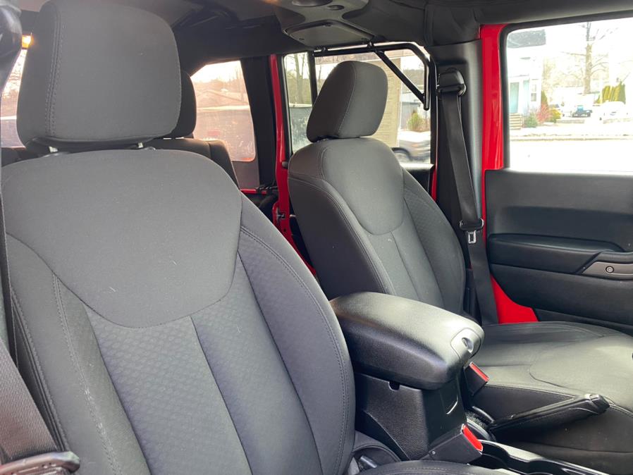 2016 Jeep Wrangler Unlimited 4WD 4dr Sport, available for sale in Canton, Connecticut | Lava Motors 2 Inc. Canton, Connecticut 2016 Jeep Wrangler Unlimited 4WD 4dr Sport, available for sale in Canton, Connecticut | Lava Motors 2 Inc. Canton, Connecticut