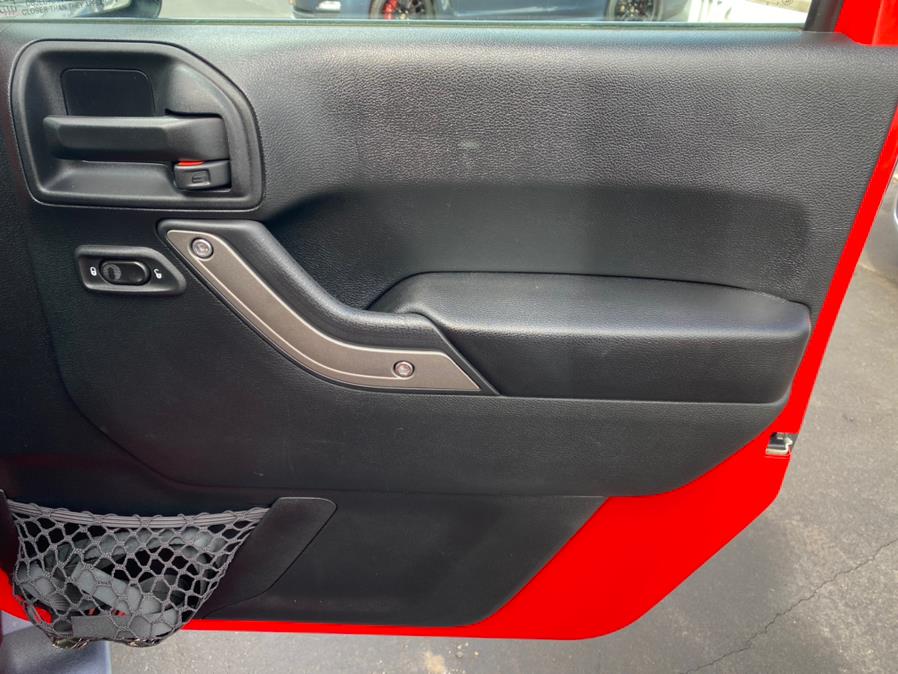 2016 Jeep Wrangler Unlimited 4WD 4dr Sport, available for sale in Canton, Connecticut | Lava Motors 2 Inc. Canton, Connecticut 2016 Jeep Wrangler Unlimited 4WD 4dr Sport, available for sale in Canton, Connecticut | Lava Motors 2 Inc. Canton, Connecticut