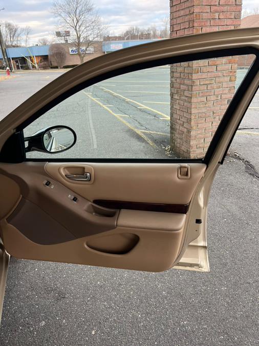 1999 Chrysler Cirrus 4dr Sdn LXi, available for sale in New Britain, Connecticut | Supreme Automotive. New Britain, Connecticut 1999 Chrysler Cirrus 4dr Sdn LXi, available for sale in New Britain, Connecticut | Supreme Automotive. New Britain, Connecticut
