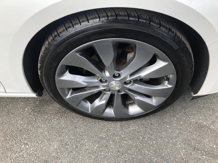 2016 Chevrolet Malibu 4dr Sdn Premier w/2LZ, available for sale in Irvington, New Jersey | Elis Motors Corp. Irvington, New Jersey 2016 Chevrolet Malibu 4dr Sdn Premier w/2LZ, available for sale in Irvington, New Jersey | Elis Motors Corp. Irvington, New Jersey