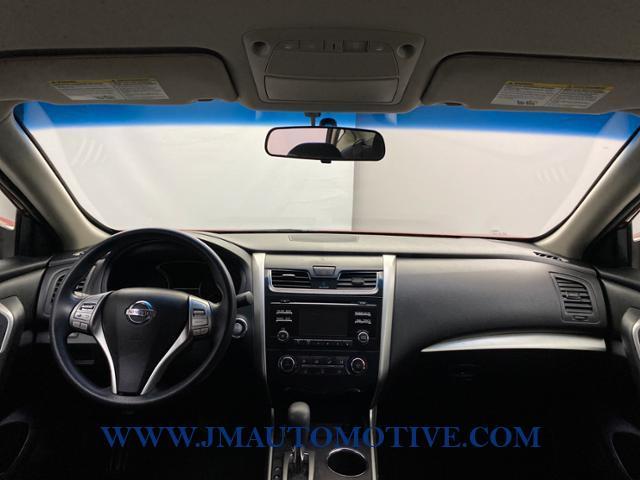 2015 Nissan Altima 4dr Sdn I4 2.5 S, available for sale in Naugatuck, Connecticut | J&M Automotive Sls&Svc LLC. Naugatuck, Connecticut 2015 Nissan Altima 4dr Sdn I4 2.5 S, available for sale in Naugatuck, Connecticut | J&M Automotive Sls&Svc LLC. Naugatuck, Connecticut