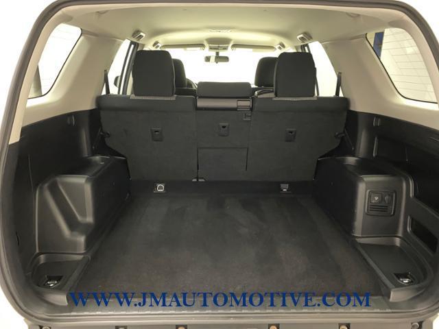2016 Toyota 4runner 4WD 4dr V6 SR5, available for sale in Naugatuck, Connecticut | J&M Automotive Sls&Svc LLC. Naugatuck, Connecticut 2016 Toyota 4runner 4WD 4dr V6 SR5, available for sale in Naugatuck, Connecticut | J&M Automotive Sls&Svc LLC. Naugatuck, Connecticut