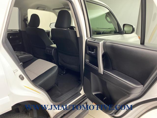 2016 Toyota 4runner 4WD 4dr V6 SR5, available for sale in Naugatuck, Connecticut | J&M Automotive Sls&Svc LLC. Naugatuck, Connecticut 2016 Toyota 4runner 4WD 4dr V6 SR5, available for sale in Naugatuck, Connecticut | J&M Automotive Sls&Svc LLC. Naugatuck, Connecticut