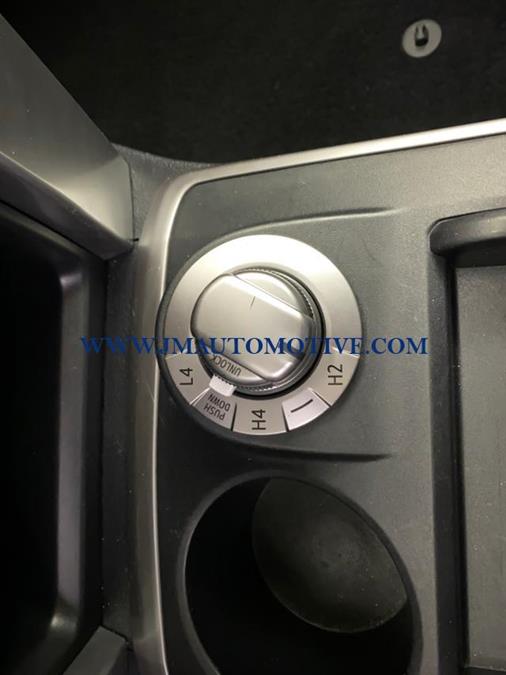 2016 Toyota 4runner 4WD 4dr V6 SR5, available for sale in Naugatuck, Connecticut | J&M Automotive Sls&Svc LLC. Naugatuck, Connecticut 2016 Toyota 4runner 4WD 4dr V6 SR5, available for sale in Naugatuck, Connecticut | J&M Automotive Sls&Svc LLC. Naugatuck, Connecticut
