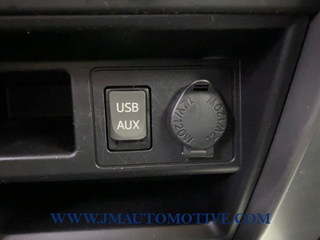 2016 Toyota 4runner 4WD 4dr V6 SR5, available for sale in Naugatuck, Connecticut | J&M Automotive Sls&Svc LLC. Naugatuck, Connecticut 2016 Toyota 4runner 4WD 4dr V6 SR5, available for sale in Naugatuck, Connecticut | J&M Automotive Sls&Svc LLC. Naugatuck, Connecticut