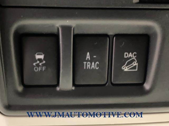 2016 Toyota 4runner 4WD 4dr V6 SR5, available for sale in Naugatuck, Connecticut | J&M Automotive Sls&Svc LLC. Naugatuck, Connecticut 2016 Toyota 4runner 4WD 4dr V6 SR5, available for sale in Naugatuck, Connecticut | J&M Automotive Sls&Svc LLC. Naugatuck, Connecticut