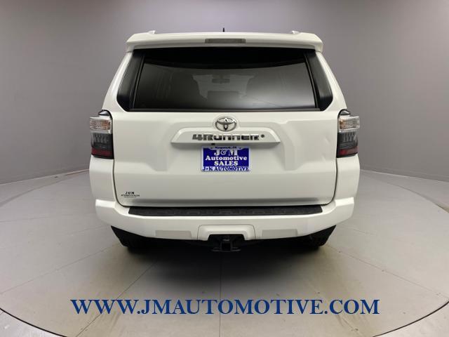 2016 Toyota 4runner 4WD 4dr V6 SR5, available for sale in Naugatuck, Connecticut | J&M Automotive Sls&Svc LLC. Naugatuck, Connecticut 2016 Toyota 4runner 4WD 4dr V6 SR5, available for sale in Naugatuck, Connecticut | J&M Automotive Sls&Svc LLC. Naugatuck, Connecticut