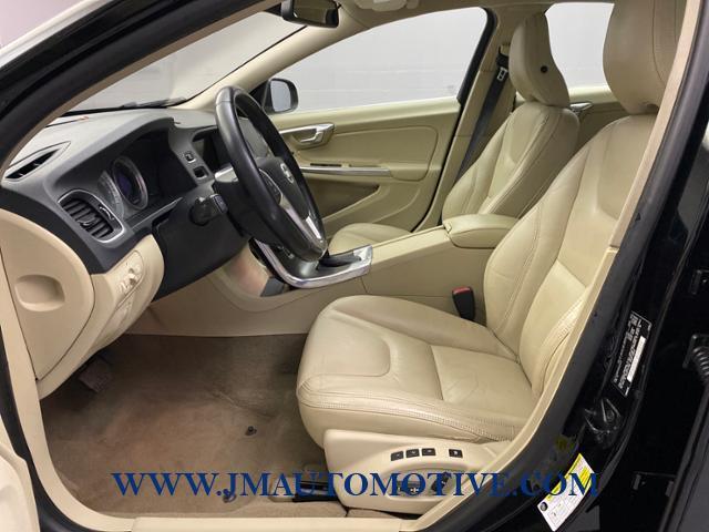 2013 Volvo S60 4dr Sdn T5 AWD, available for sale in Naugatuck, Connecticut | J&M Automotive Sls&Svc LLC. Naugatuck, Connecticut 2013 Volvo S60 4dr Sdn T5 AWD, available for sale in Naugatuck, Connecticut | J&M Automotive Sls&Svc LLC. Naugatuck, Connecticut