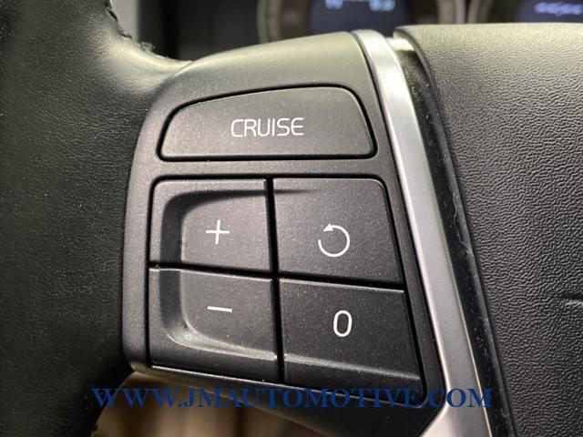 2013 Volvo S60 4dr Sdn T5 AWD, available for sale in Naugatuck, Connecticut | J&M Automotive Sls&Svc LLC. Naugatuck, Connecticut 2013 Volvo S60 4dr Sdn T5 AWD, available for sale in Naugatuck, Connecticut | J&M Automotive Sls&Svc LLC. Naugatuck, Connecticut