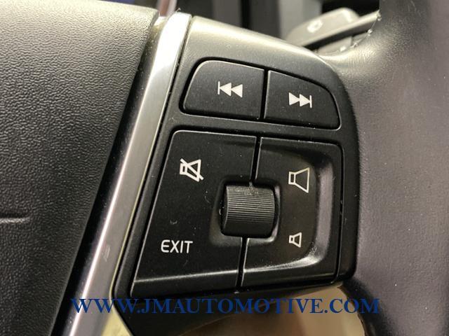 2013 Volvo S60 4dr Sdn T5 AWD, available for sale in Naugatuck, Connecticut | J&M Automotive Sls&Svc LLC. Naugatuck, Connecticut 2013 Volvo S60 4dr Sdn T5 AWD, available for sale in Naugatuck, Connecticut | J&M Automotive Sls&Svc LLC. Naugatuck, Connecticut