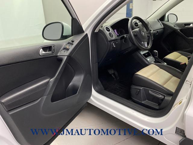2017 Volkswagen Tiguan 2.0T 4MOTION, available for sale in Naugatuck, Connecticut | J&M Automotive Sls&Svc LLC. Naugatuck, Connecticut 2017 Volkswagen Tiguan 2.0T 4MOTION, available for sale in Naugatuck, Connecticut | J&M Automotive Sls&Svc LLC. Naugatuck, Connecticut