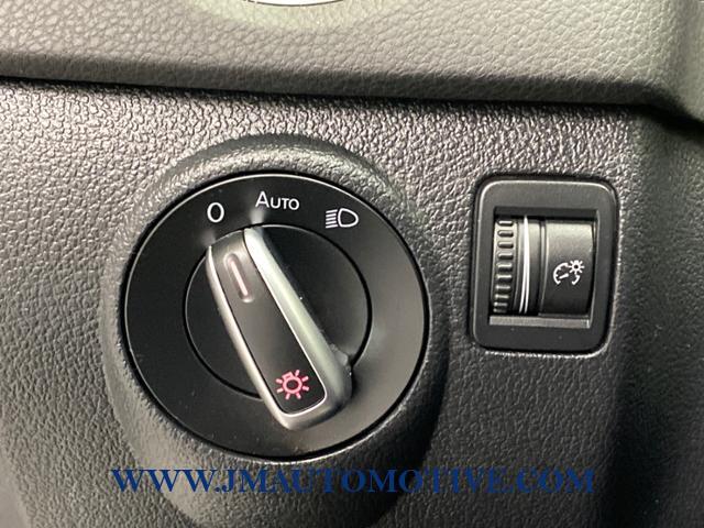 2017 Volkswagen Tiguan 2.0T 4MOTION, available for sale in Naugatuck, Connecticut | J&M Automotive Sls&Svc LLC. Naugatuck, Connecticut 2017 Volkswagen Tiguan 2.0T 4MOTION, available for sale in Naugatuck, Connecticut | J&M Automotive Sls&Svc LLC. Naugatuck, Connecticut