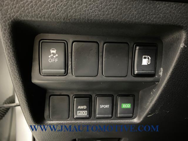 2018 Nissan Rogue AWD S, available for sale in Naugatuck, Connecticut | J&M Automotive Sls&Svc LLC. Naugatuck, Connecticut 2018 Nissan Rogue AWD S, available for sale in Naugatuck, Connecticut | J&M Automotive Sls&Svc LLC. Naugatuck, Connecticut
