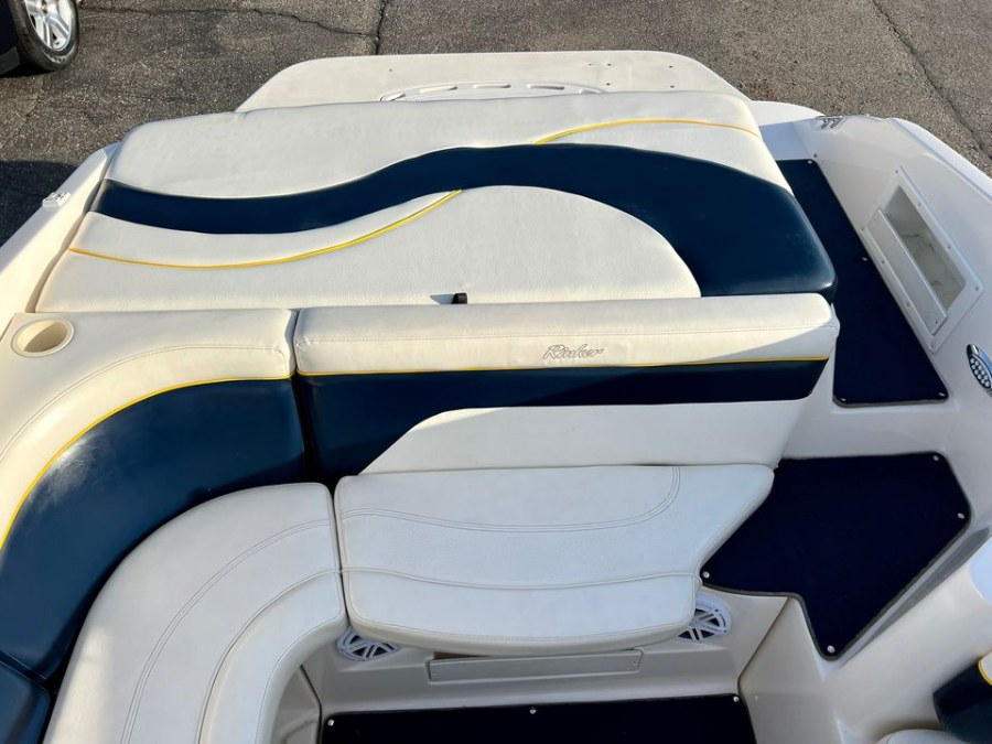 2002 Rinker Captiva 232, available for sale in Darien, Wisconsin | Geneva Motor Cars. Darien, Wisconsin 2002 Rinker Captiva 232, available for sale in Darien, Wisconsin | Geneva Motor Cars. Darien, Wisconsin