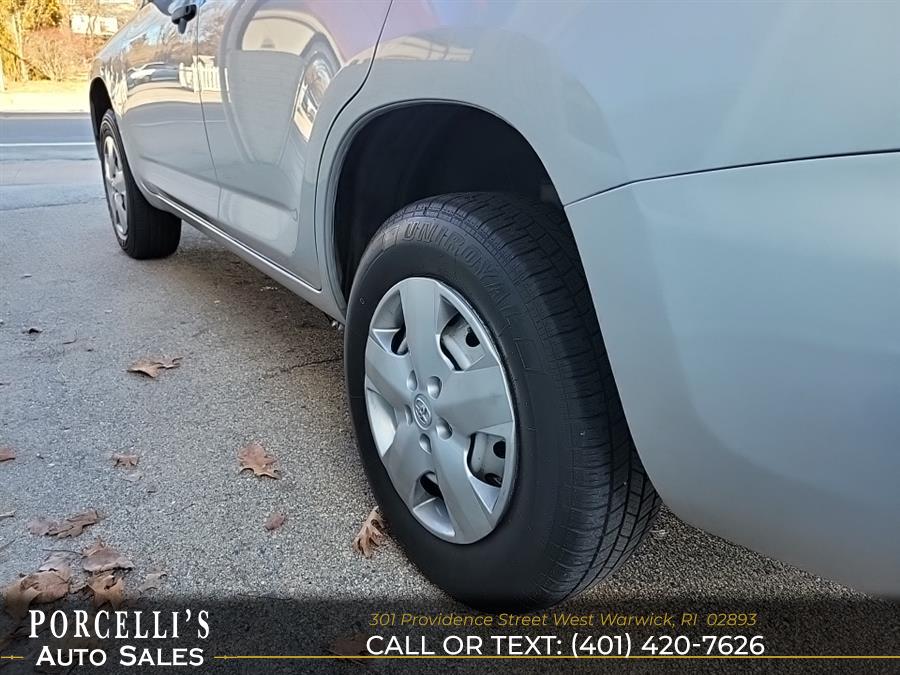 2009 Toyota RAV4 4WD 4dr 4-cyl 4-Spd AT (SE), available for sale in West Warwick, Rhode Island | Porcelli's Auto Sales. West Warwick, Rhode Island 2009 Toyota RAV4 4WD 4dr 4-cyl 4-Spd AT (SE), available for sale in West Warwick, Rhode Island | Porcelli's Auto Sales. West Warwick, Rhode Island