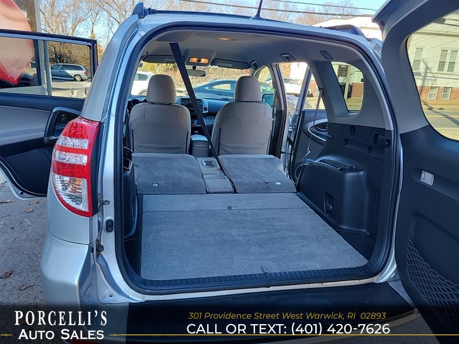 2009 Toyota RAV4 4WD 4dr 4-cyl 4-Spd AT (SE), available for sale in West Warwick, Rhode Island | Porcelli's Auto Sales. West Warwick, Rhode Island 2009 Toyota RAV4 4WD 4dr 4-cyl 4-Spd AT (SE), available for sale in West Warwick, Rhode Island | Porcelli's Auto Sales. West Warwick, Rhode Island