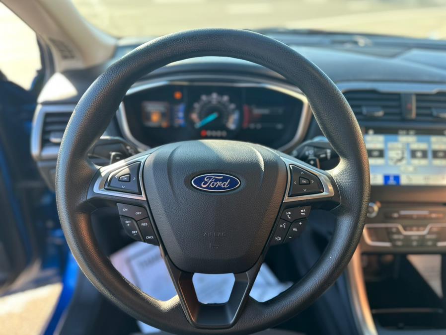 2017 Ford Fusion SE FWD, available for sale in Bloomingdale, New Jersey | Bloomingdale Auto Group. Bloomingdale, New Jersey 2017 Ford Fusion SE FWD, available for sale in Bloomingdale, New Jersey | Bloomingdale Auto Group. Bloomingdale, New Jersey