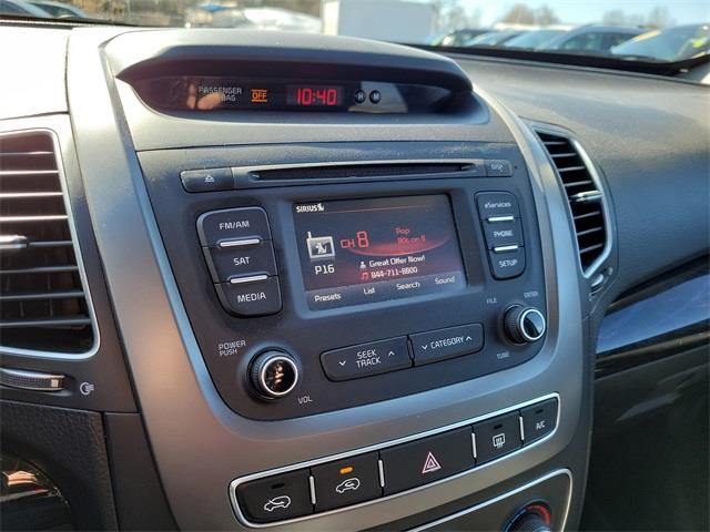 2014 Kia Sorento LX, available for sale in Stratford, Connecticut | Wiz Leasing Inc. Stratford, Connecticut 2014 Kia Sorento LX, available for sale in Stratford, Connecticut | Wiz Leasing Inc. Stratford, Connecticut