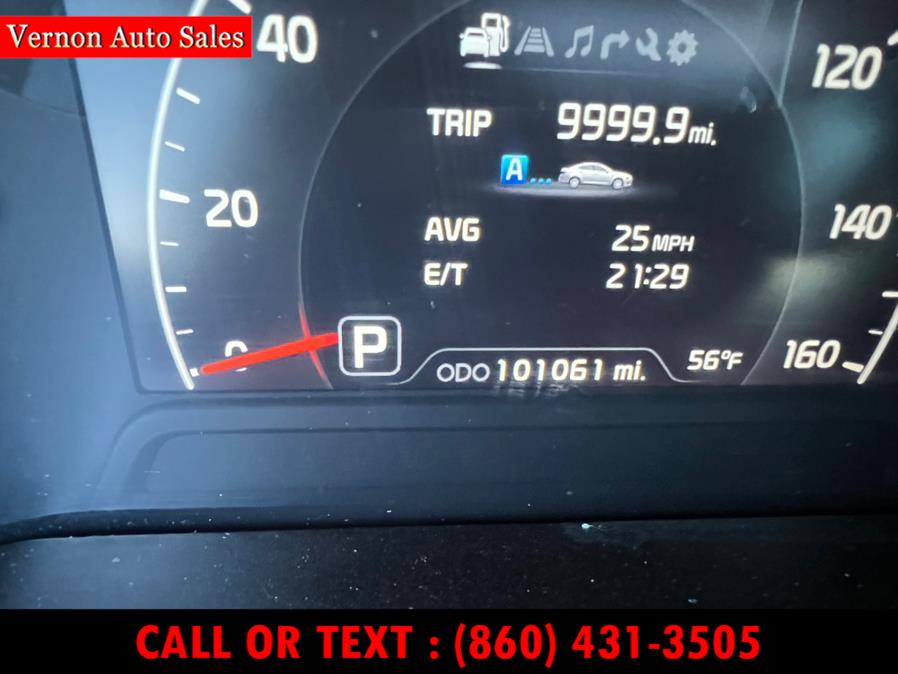 2014 Kia Cadenza 4dr Sdn Premium, available for sale in Manchester, Connecticut | Vernon Auto Sale & Service. Manchester, Connecticut 2014 Kia Cadenza 4dr Sdn Premium, available for sale in Manchester, Connecticut | Vernon Auto Sale & Service. Manchester, Connecticut