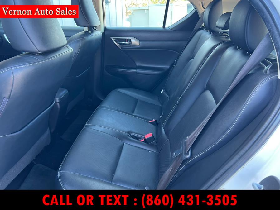 2015 Lexus CT 200h 5dr Sdn Hybrid, available for sale in Manchester, Connecticut | Vernon Auto Sale & Service. Manchester, Connecticut 2015 Lexus CT 200h 5dr Sdn Hybrid, available for sale in Manchester, Connecticut | Vernon Auto Sale & Service. Manchester, Connecticut