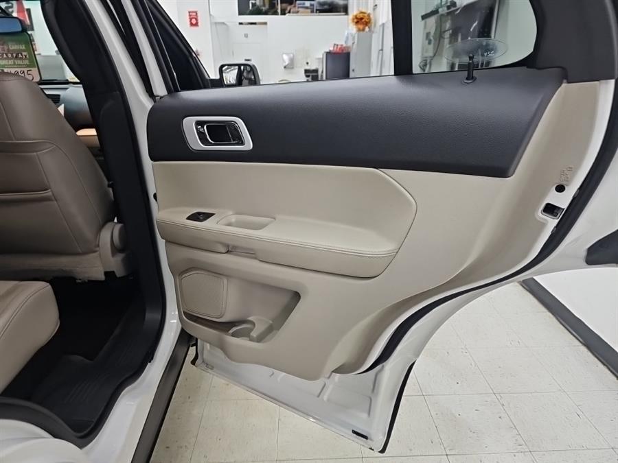 2011 Ford Explorer 4WD 4dr XLT, available for sale in West Haven, Connecticut | Auto Fair Inc.. West Haven, Connecticut 2011 Ford Explorer 4WD 4dr XLT, available for sale in West Haven, Connecticut | Auto Fair Inc.. West Haven, Connecticut