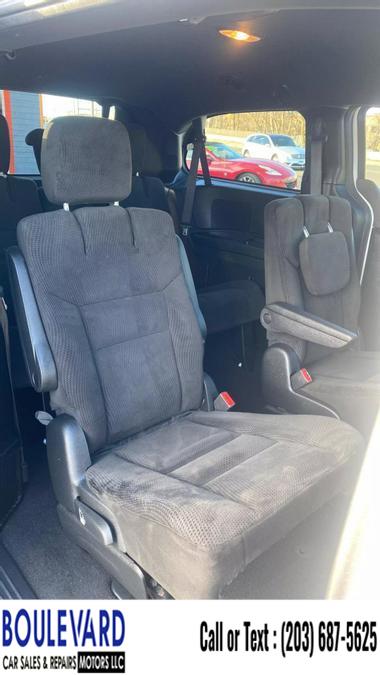 2017 Dodge Grand Caravan Passenger SE Plus Minivan 4D, available for sale in New Haven, Connecticut | Boulevard Motors LLC. New Haven, Connecticut 2017 Dodge Grand Caravan Passenger SE Plus Minivan 4D, available for sale in New Haven, Connecticut | Boulevard Motors LLC. New Haven, Connecticut